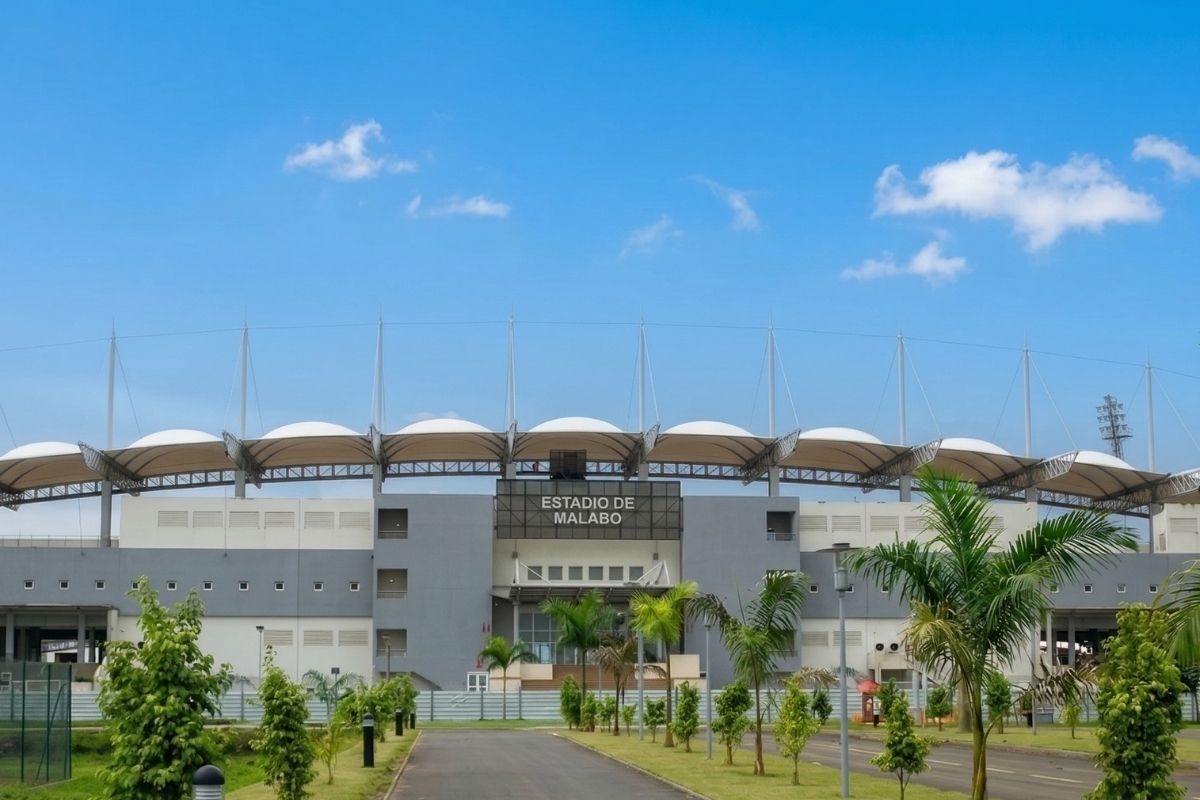 Estadio de Malabo, escenario de la Misa de clausura del Papa León XIV
